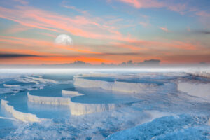 Cotton-Castle-in-Pamukkale-Turkey-M