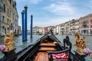 The-Canals-and-Corners-of-Beautiful-Venice-Italy-M